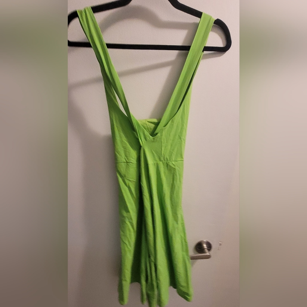 Active dress (Outdoor Voices) - Picture 5 of 5